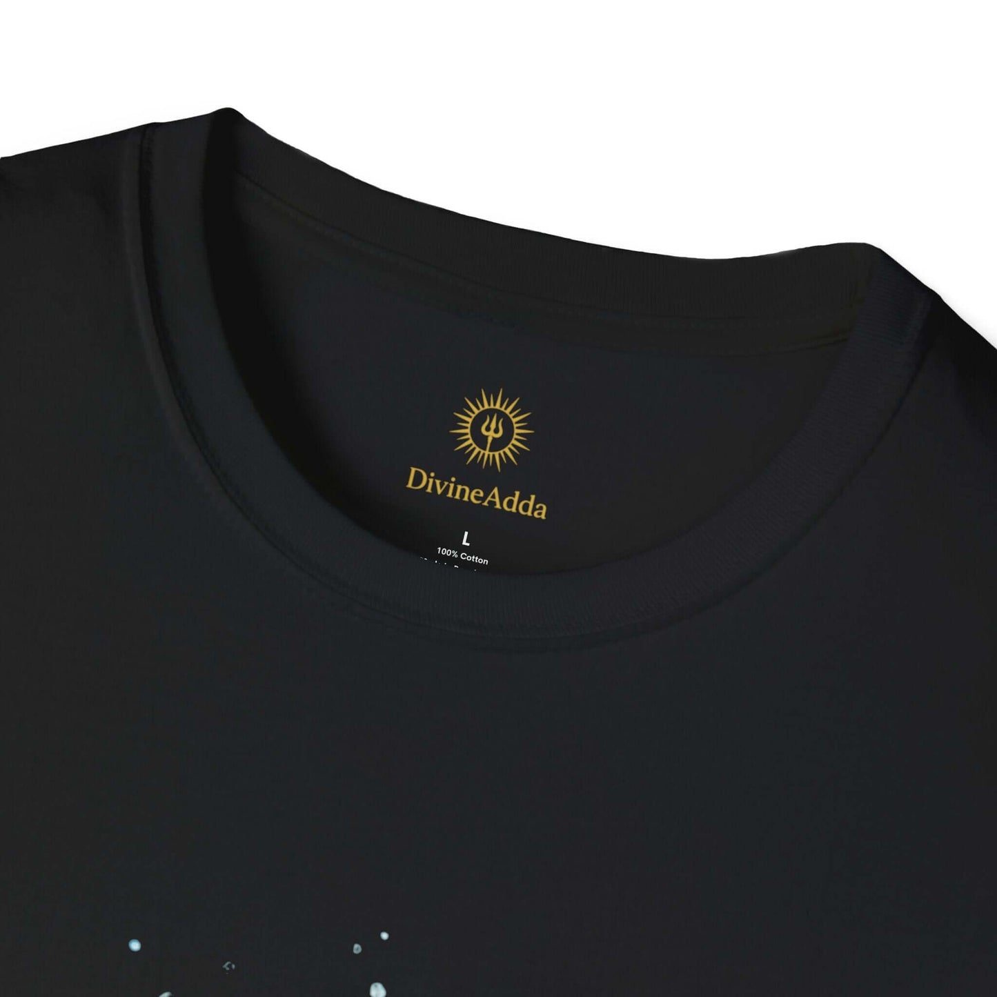 om tshirt black - FrontCollarCloseup_Black